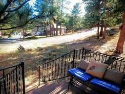 Bobcat`s Casita- Primal Serene Surroundings, Nearby: Lake Estes, 9 and 18 hole golf, Stanley Hotel! - Image 3