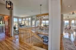 The View House- 360 Views and Close to RMNP! - Image 4