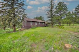 Windy Acres- 30+ Nights- Acreage w/Mountain views - Image 3