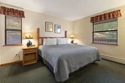 Wildwood Inn- Deer Ridge King Suite #26 - Image 3