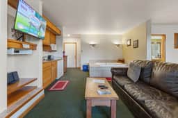 Wildwood Inn- Marmot #40 - Image 2
