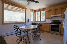 Wildwood Inn-Sundance suites #38 - Image 4