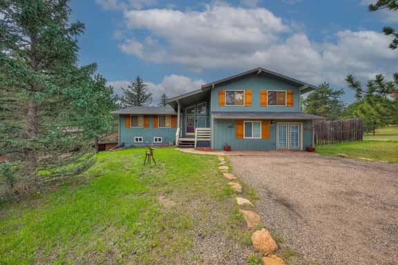 Bear Tracks- Game Room with a Big Backyard! - Image 1