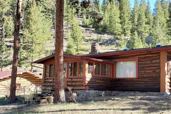 Wranglers Cabin- Close to RMNP Entrance! - Image 1