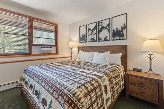 Wildwood Inn- Innkeeper Suite #46 - Image 1