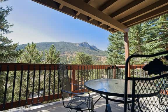 Wildwood Inn-Sundance suites #36 - Image 1