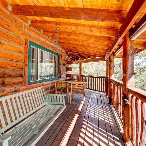 Charming Log Cabin! - Image 1
