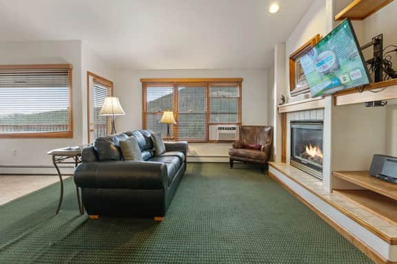 Wildwood Inn-Sundance suites #34 - Image 2